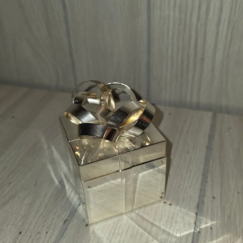 Vtg Silver Gift Box W/Bow Jewlery Box Trinket Gift Box 4